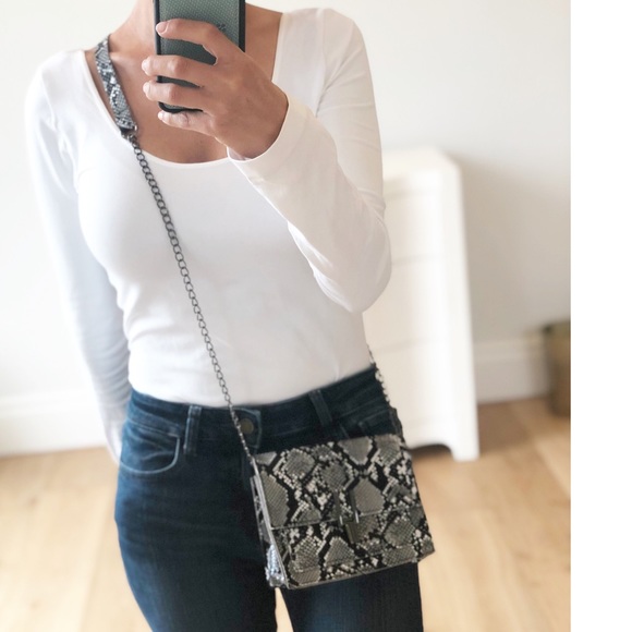 RIO2 Vegan Snakeskin Crossbody Bag - Picture 8 of 8